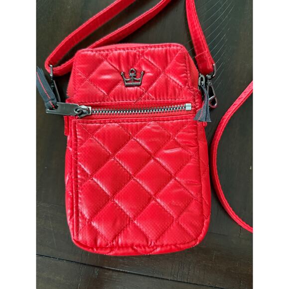 Oliver Thomas 24+7 Cellphone Crossbody Bag RED RFID safe - Picture 1 of 11